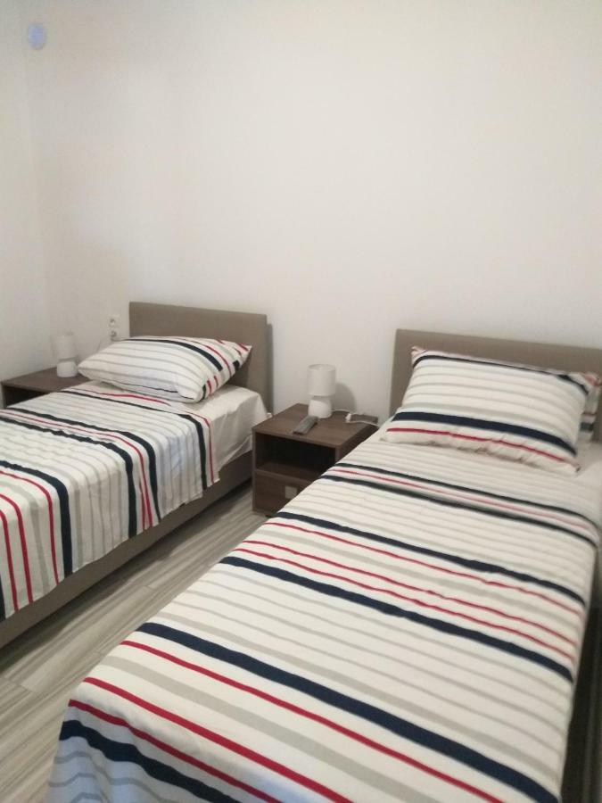 Apartments Bartol Vir Zewnętrze zdjęcie
